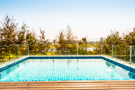 Cost of Glass Pool Fence Repair in Altamonte Springs, FL